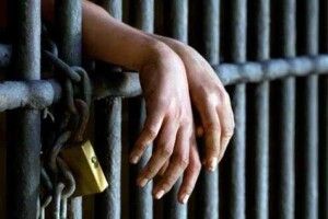 8 років за ґратами проведе племінниця, яка побила до смерті рідну тітку