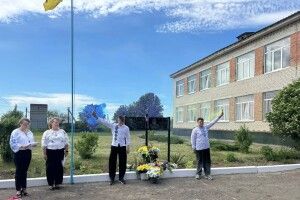 У гімназії на Волині відкрили меморіальне дошку Захиснику України Віталію Подзізею