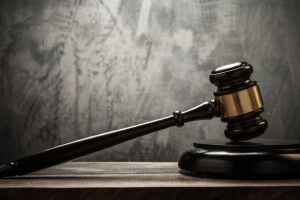 Суд виніс вирок кікбоксеру з Волині, який побив подружжя біля ресторану