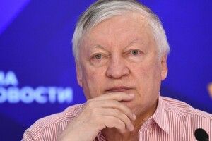 П'яний депутат путіна невдало впав біля Держдуми та опинився в комі