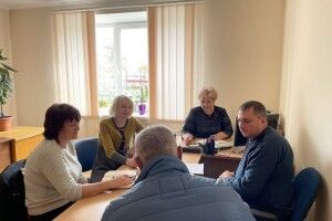 У місті на Волині обговорили зарплату голів ОСББ
