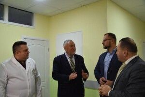 У «Луцькому центрі первинної медико-санітарної допомоги № 3» відремонтують перший поверх