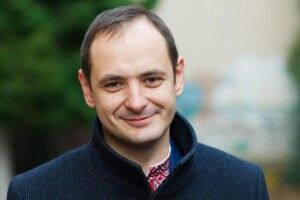Мер Франківська потрапив під обстріл біля Чернігова (Відео)