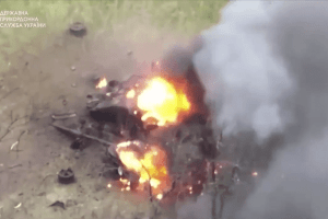 «У танка аж зірвало башту»: Сили оборони знищили техніку окупантів і зняли це на відео