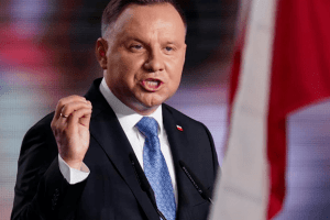 Президент Польщі звинуватив Білорусь у підтримці війни проти України