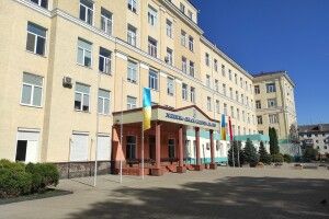 Волинська обласна лікарня від сьогодні працює в режимі карантину