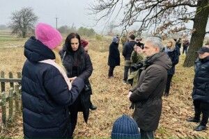 На Полісся приїхали поляки шукати останки загиблих