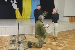 Сестрі загиблого Захисника з Волині вручили посмертну нагороду «За мужність»
