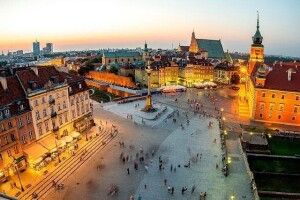 Польща не закриватиме кордони для українських туристів: куди ще можна поїхати