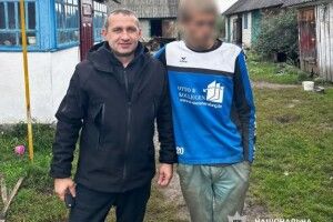 На Рівненщині знайшли юнака, який дві доби блукав лісом