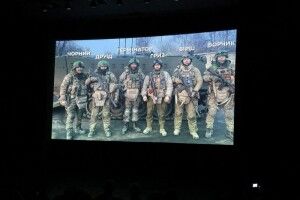 У Луцьку відбувся закритий показ документального фільму «35 днів оборони Торецька»