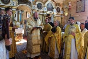 На Волині громада перейшла до української церкви, а потім відновила старовинний храм (Фото)