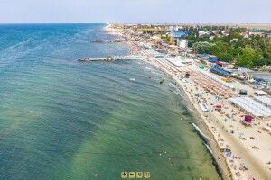 Залізний Порт, Арабатська Стрілка та Урзуф онлайн: відомі курорти зняли у 3D з повітря