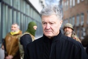 Порошенко – до союзників: «Закрийте повітряний простір над Україною, бо Путін не зупиниться на Україні»