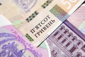 Волинські зарплати на 23% відстають від загальноукраїнських