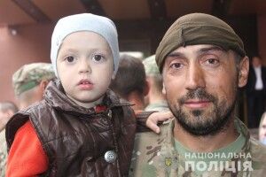 «В Іловайську хлопці молилися, хрестилися і просили в Бога допомоги», - спогади бійців спецроти «Світязь»
