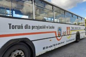 Польське місто Торунь передало Луцьку п'ять автобусів з допомогою