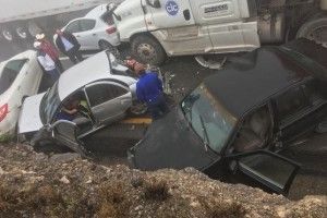 На трасі у Мексиці зіткнулися 50 автомобілів 