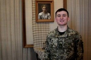 Як луцькі прикордонники флешмобили до Лесиного ювілею (Відео)
