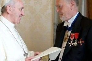 Посол Польщі у Ватикані написав відкритого листа до Папи Римського: переклад  