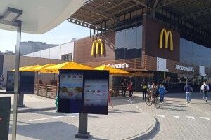 У Луцьку відновив роботу «Макдональдз»