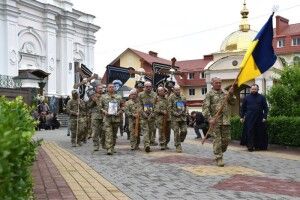 У Луцьку провели в останню путь одразу трьох Героїв