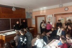 Школярам зі Старого Загорова – про відповідальність неповнолітніх за правопорушення