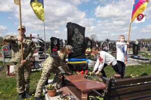 У громаді на Волині школярі вшанували жертв Другої світової війни (Фото)
