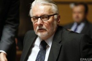 Польщі набридло бути адвокатом України. Хоче бути прокурором 