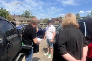 На Волині медпрацівниця з «командою» торгували фіктивною інвалідністю