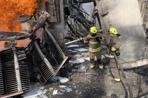 Показали, як рівненські рятувальники боролися з вогнем після удару ракети (Фото)