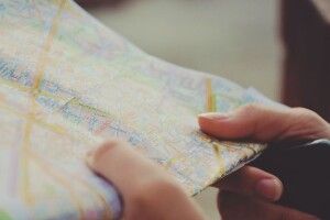 Лучани просять відновити ліквідовані зупинки і поставити на місце непунктуальних водіїв