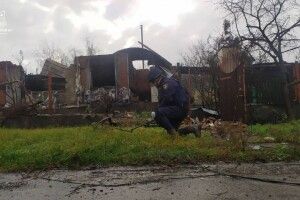 Волинські піротехніки показали, як розміновують Донецьку Швецарію (Фото)