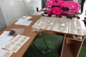 Волинські митники спільно з СБУ заблокували канал постачання наркотиків в Україну