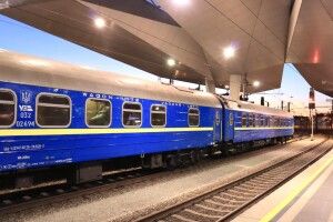 Укрзалізниця розпочинає онлайн-продаж квитків до Австрії та Угорщини 