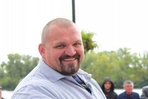 Силач Василь Вірастюк стане «слугою народу»?