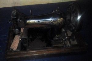 На кордоні у 86-річного громадянина Білорусі вилучили швейну машинку «Singer»