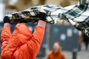 На завтра по всій Україні оголосили штормове попередження (карта)