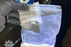 Луцькі патрульні випадково затримали водія з непростим минулим і впіймали «другого зайця» 
