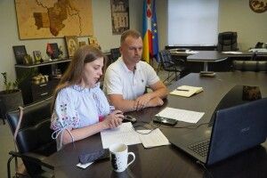 Влада британського Нерсборо організовує концерт, щоб зібрати гроші для волинського міста