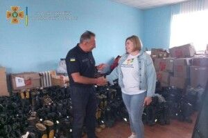 Волинські рятувальники похвалилися обновками з-за океану (Фото)