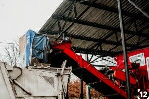 Чому лучани перестали сортувати сміття, або Куди вивозять відходи з луцьких контейнерів 