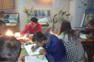 Для дітей-сиріт провели заняття з арт-терапії