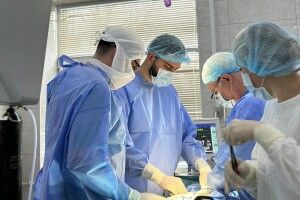 У лікарні на Волині провели надскладну операцію