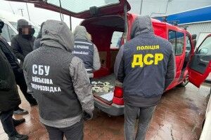 На Волині спритники ввозили авто під виглядом гуманітарної допомоги для ЗСУ