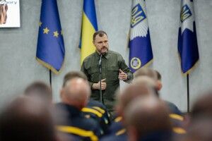  До Дня рятівника Міністр внутрішніх справ України вручив нагороди двом рятувальникам з Волині