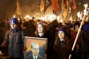 «Ой, мама, апйять «бандери панаєхалі!» – у Слов’янську та Авдіївці також влаштували «Марші Бандери» (Відео)