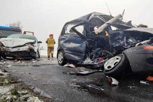 Виїхав на зустрічну смугу: у ДТП у Польщі загинув молодий українець