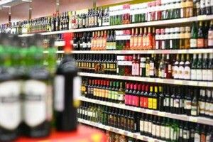 У громаді на Волині заборонили продаж алкоголю військовослужбовцями