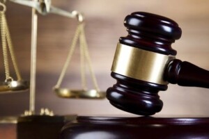 Митник з Волині, звинувачений у поборах, вийшов майже сухим із води